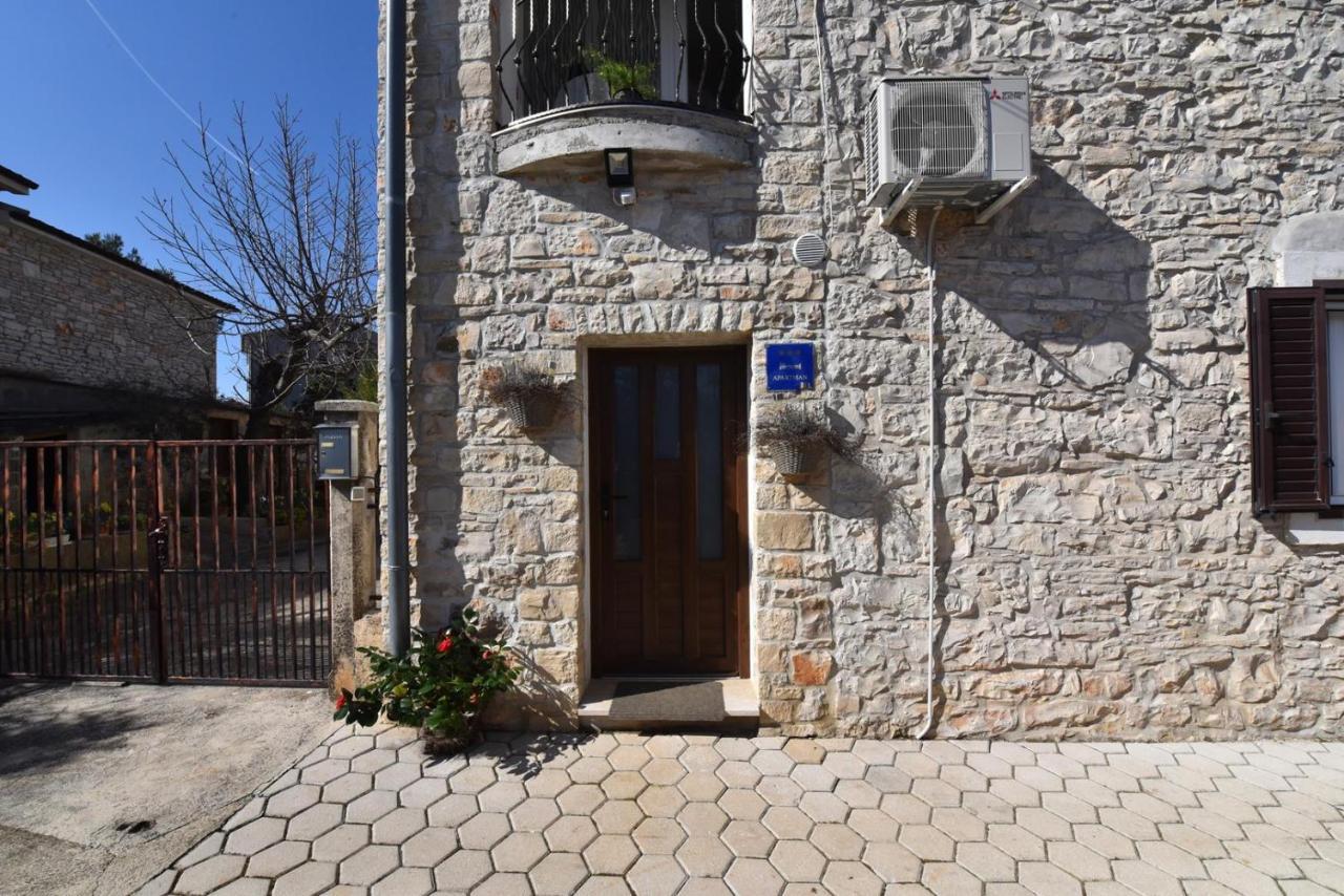Apartment Nona Tar-Vabriga Zewnętrze zdjęcie